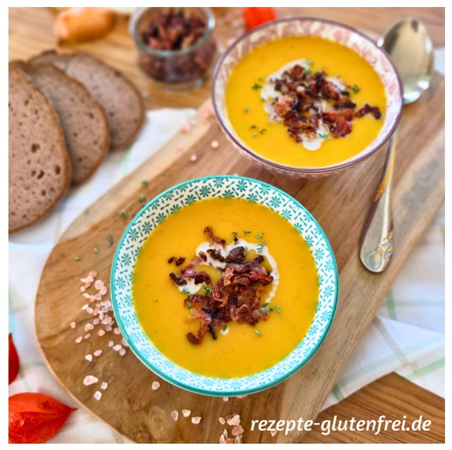 Würzige Kartoffel-Karotten-Suppe